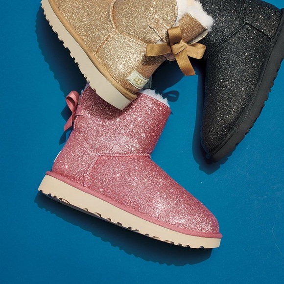 ‼️SOLD ‼️ PINK SHIMMER UGG BOOTS GLITTER - Picture 2 of 3